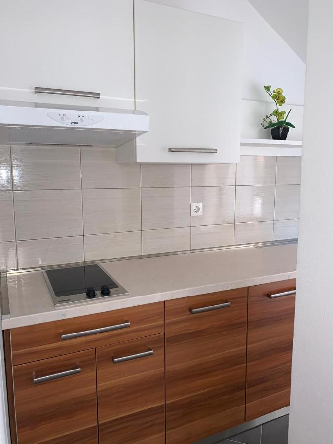 Apartamento Niko Baška Voda Exterior foto